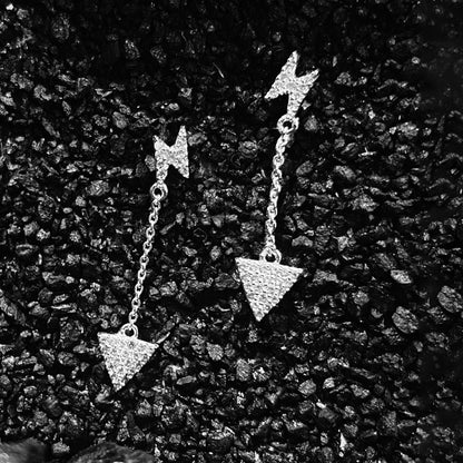 Flash-Dagger Earrings