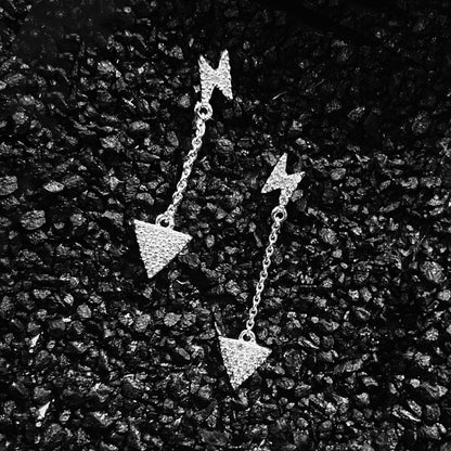 Flash-Dagger Earrings